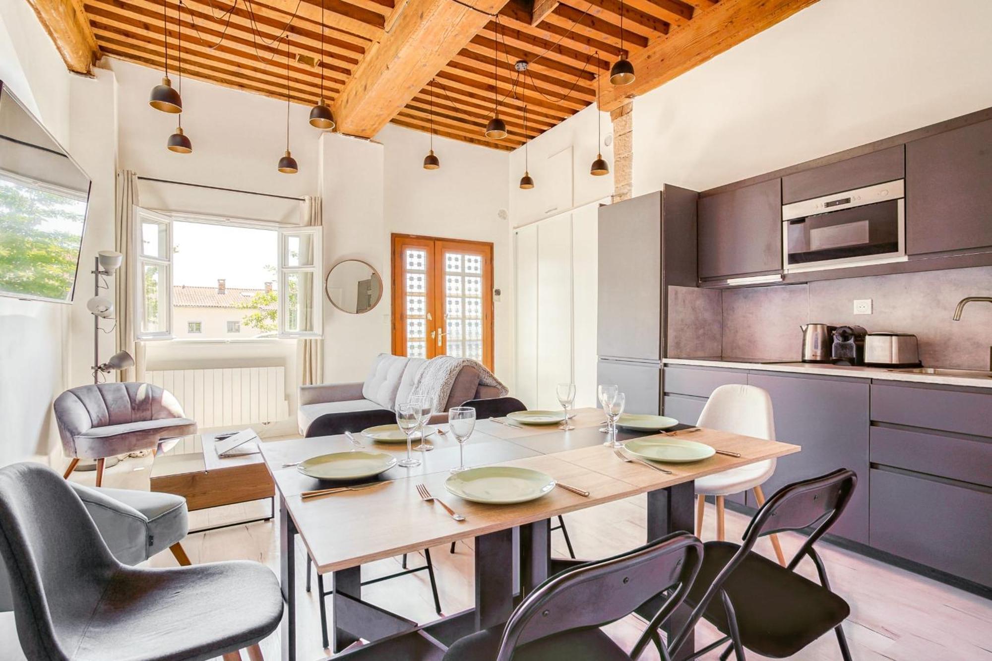 Charming 6-Person Apartment Terreaux & Croix Rousse Area Lyon Eksteriør billede