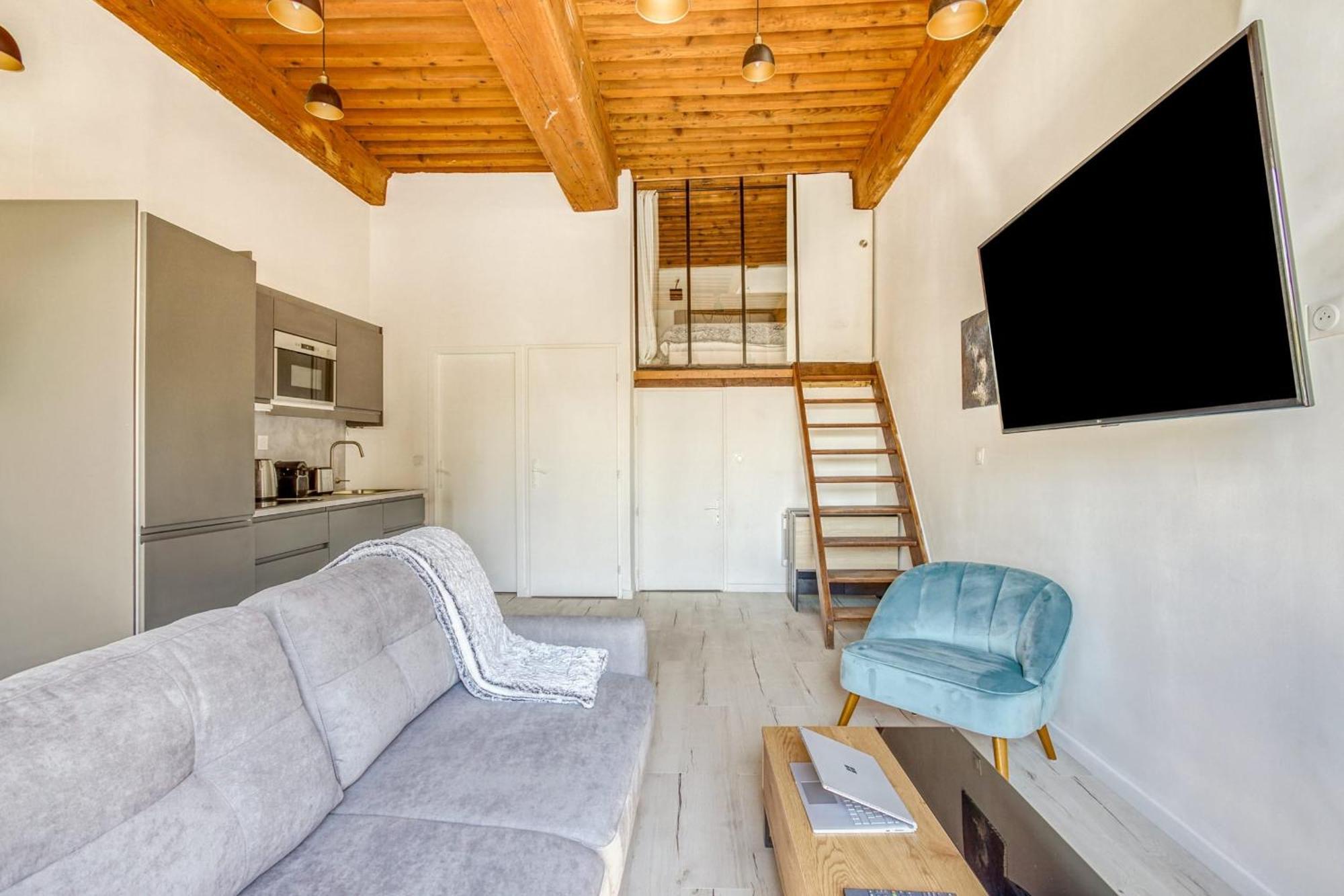 Charming 6-Person Apartment Terreaux & Croix Rousse Area Lyon Eksteriør billede